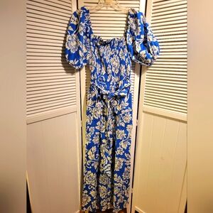 Flying Tomato Blue And White Floral Jumpsuit SZM
